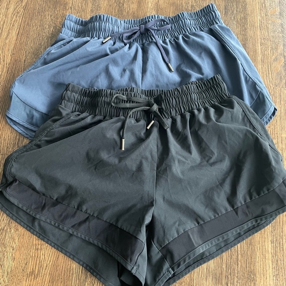 3 pairs of CRZ Yoga and Nike Shorts - Size XS - Picture 1 of 4